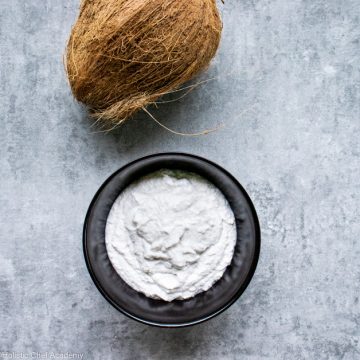 homemade vegan coconut yogurt