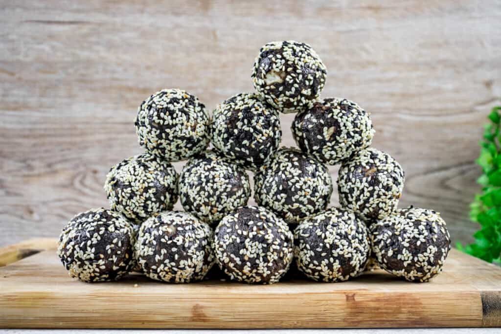 stack-of-chocolate-sesame-bliss-balls