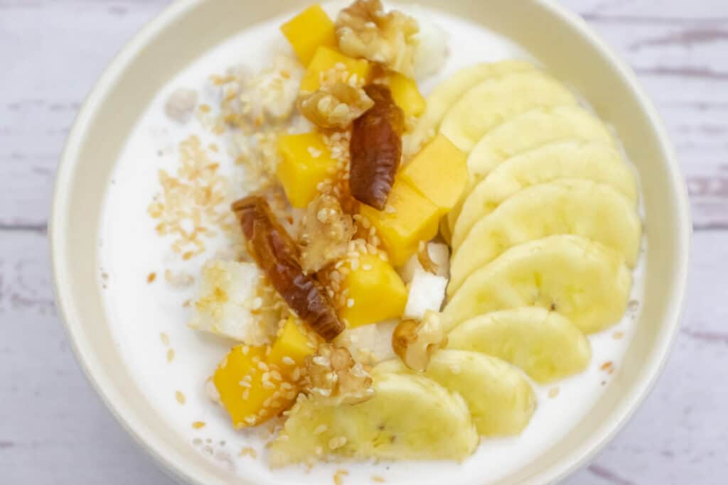 sprinkle-with-toasted-white-sesame-seeds