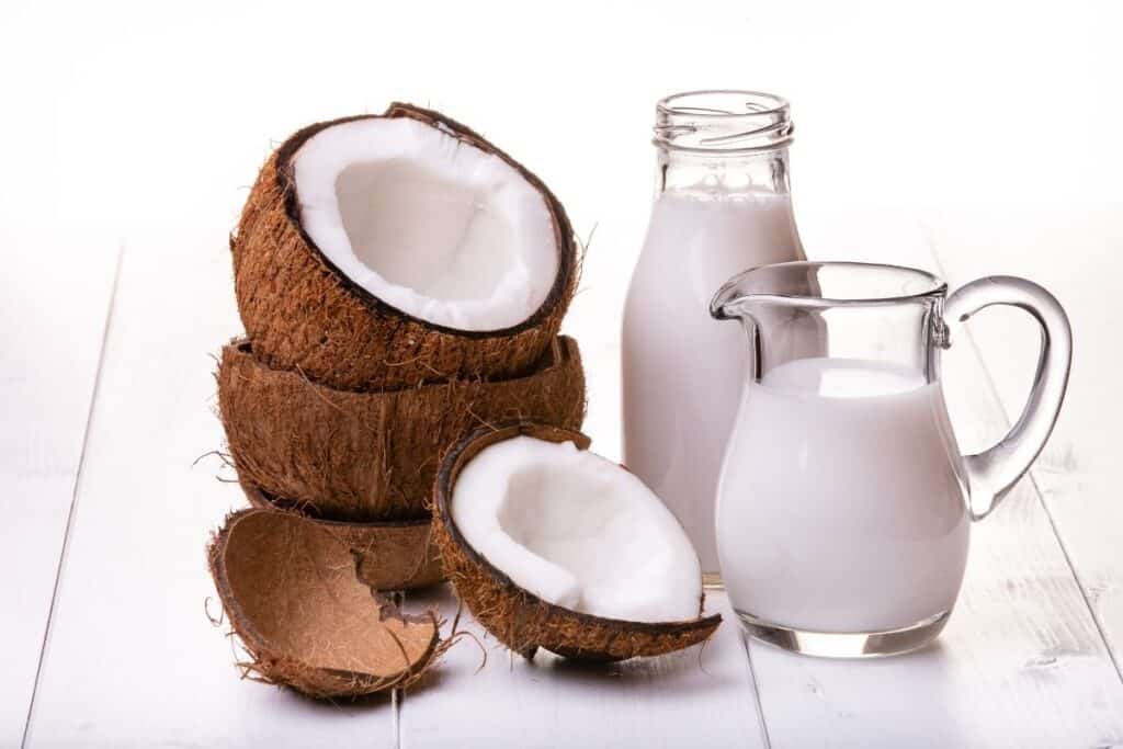 fresh-coconut-milk