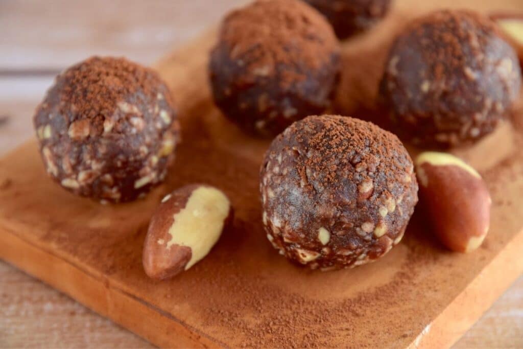 chocolate-brazil-nut-balls