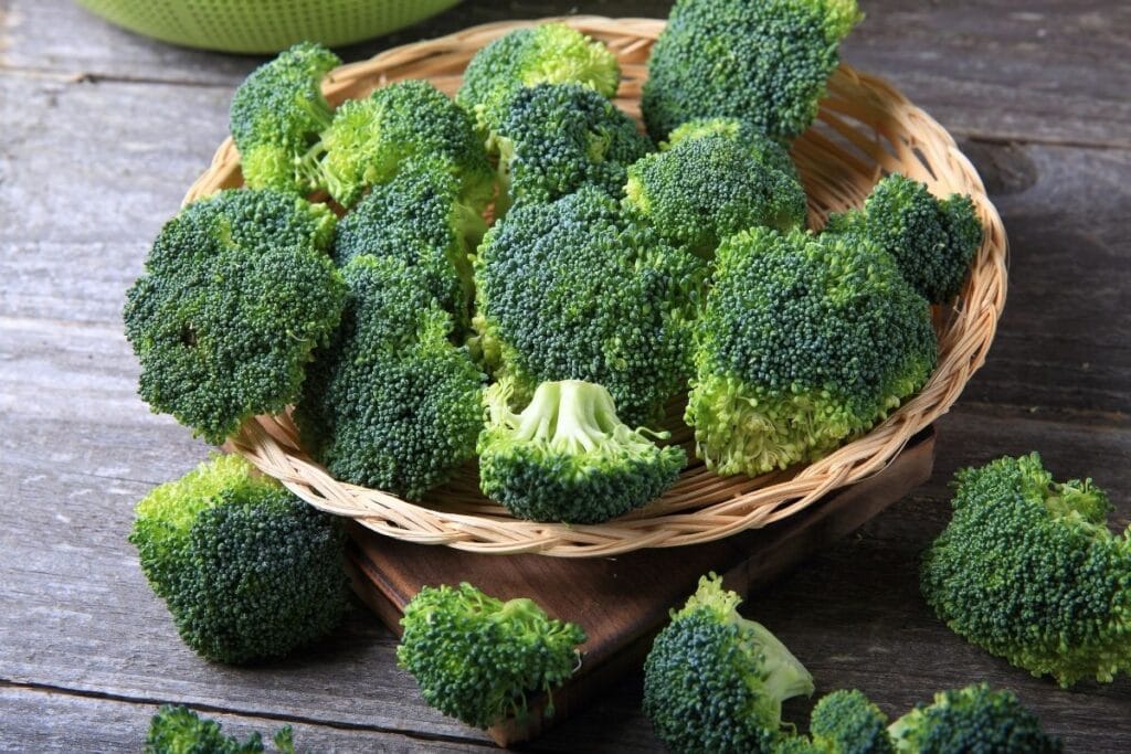 broccoli-florets-in-a-bowl