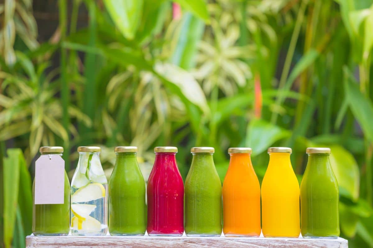 3-day-juice-plan-juices-in-glass-bottles