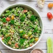 finished shot of quinoa tabbouleh-salad-ready-to -eat