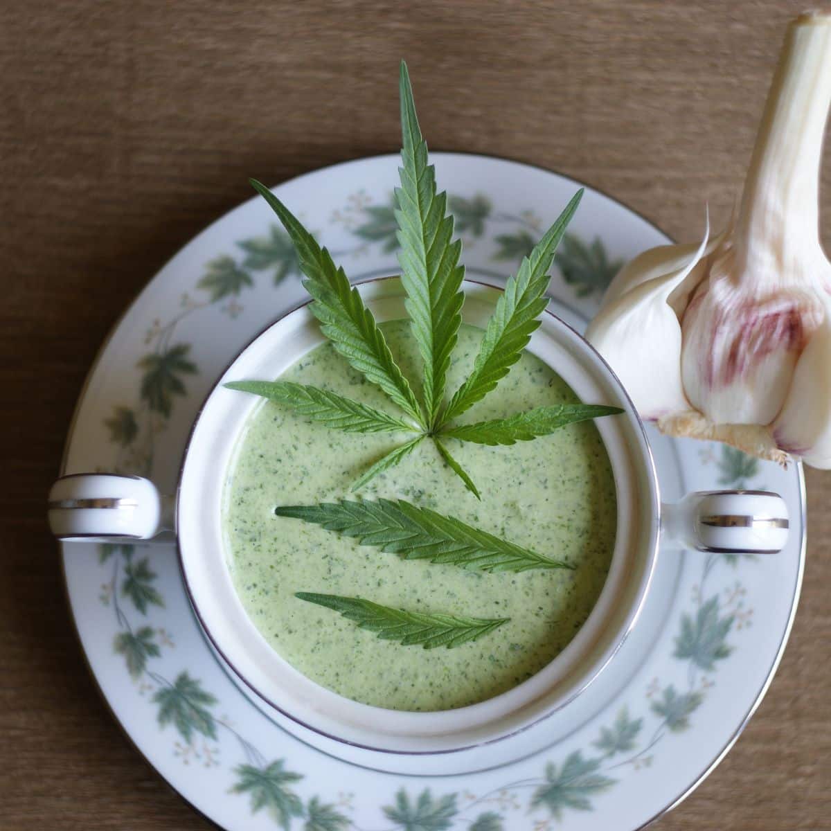 hemp-see-dressing-in-a-bowl-with-hemp-leaf