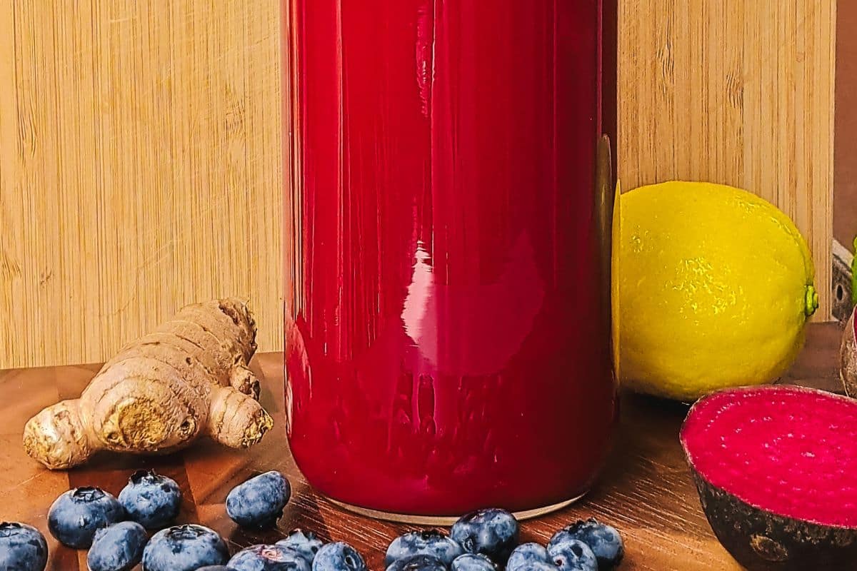 beetroot-liver-cleanse-juice-in-a-glass-bottle