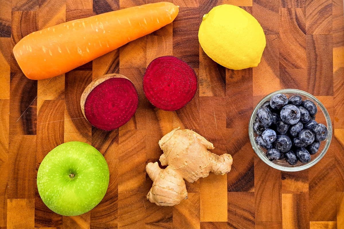 ingredients-for-beetroot-liver-cleanse-juice