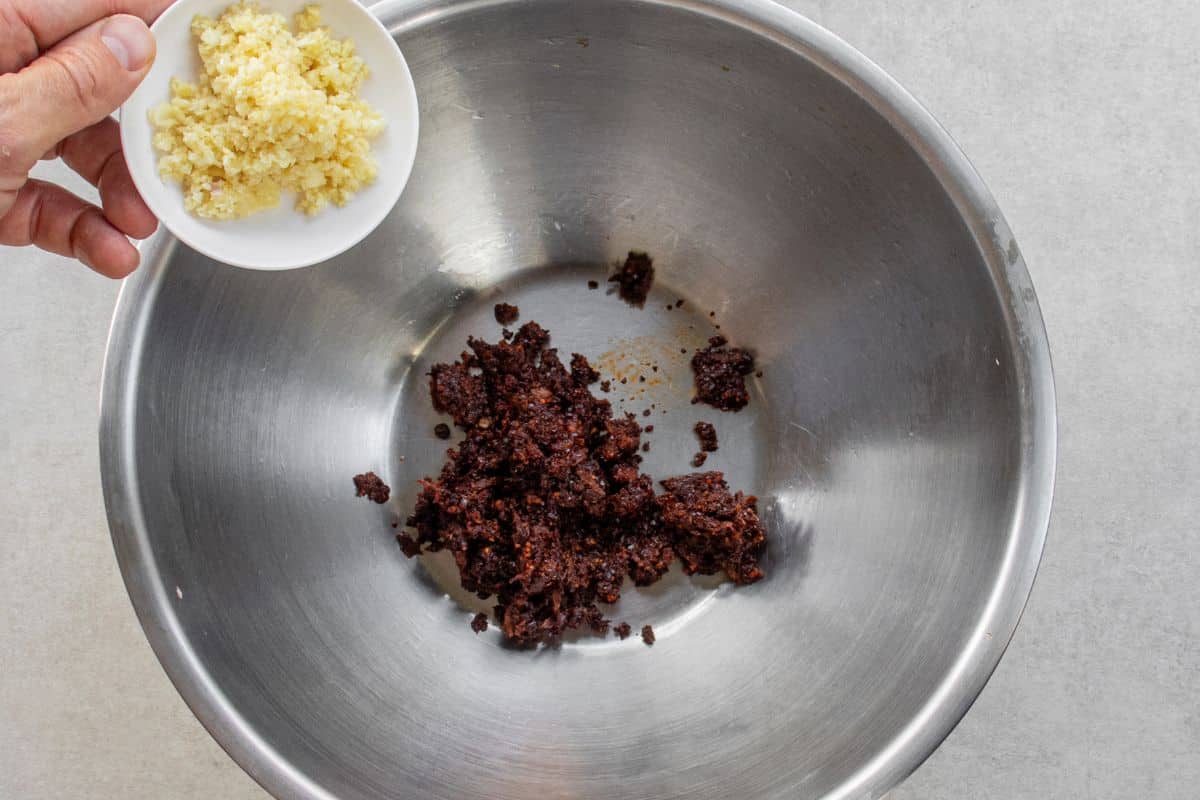 add-ginger-to-marinate