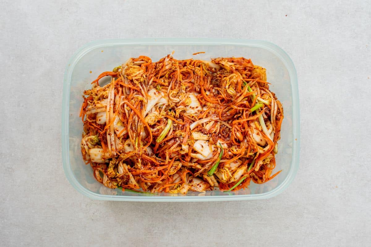 transfer-kimchi-to-a-container-to-ferment