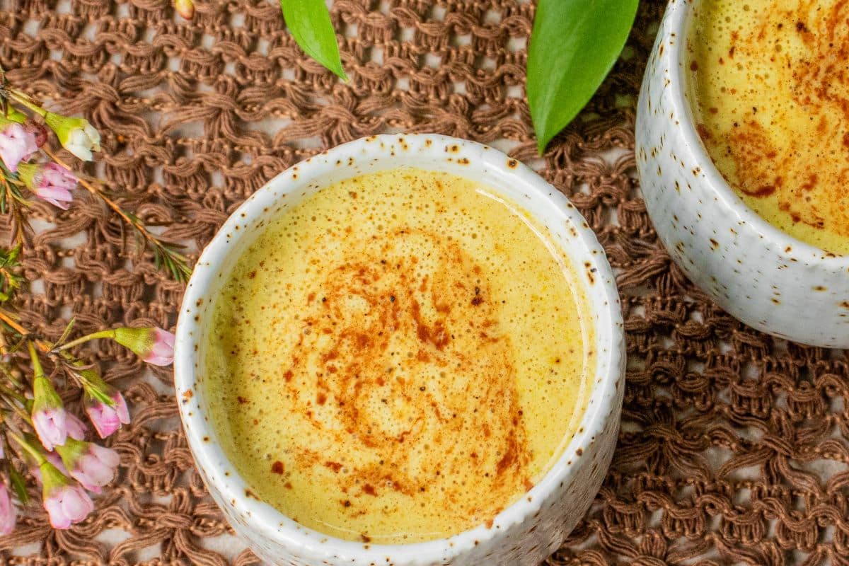 turmeric-milk-dusted-withcinnamon-and-black-pepper