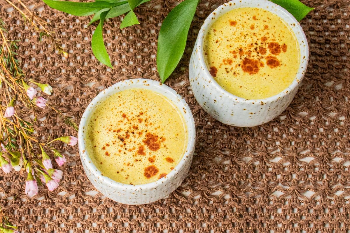 goldemugsn-turmeric-milk-in-