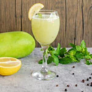 ash-gourd-juice-winter-melon-juice-served-in-a-glass