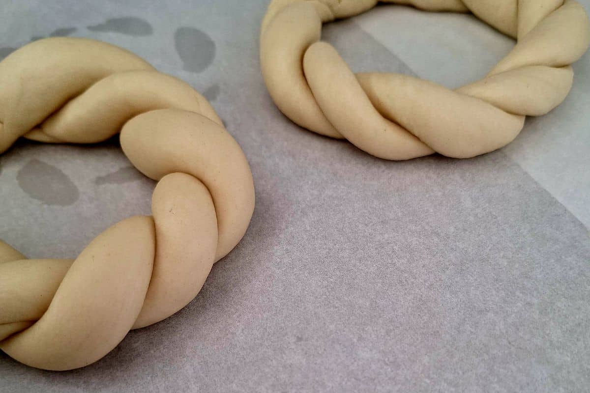chill simit dough in the fridge for 10 minutes before dipping