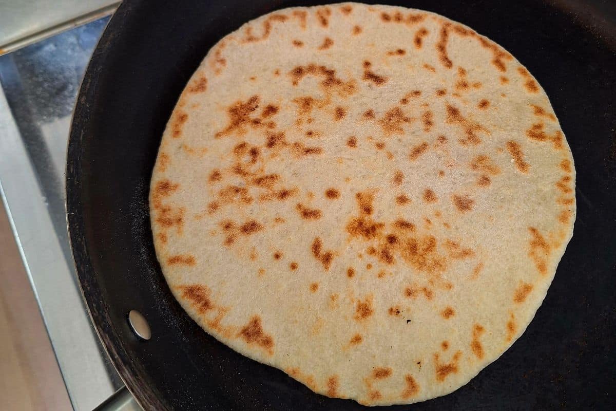 turkish-bazlama-flatbread-cooking-in-skillet
