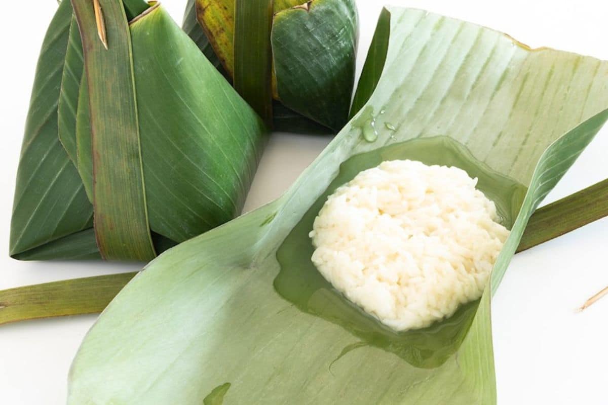 khao-mak-fermented-in-banana-leaf
