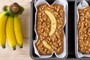 vegan-banana-bread-with-walnuts