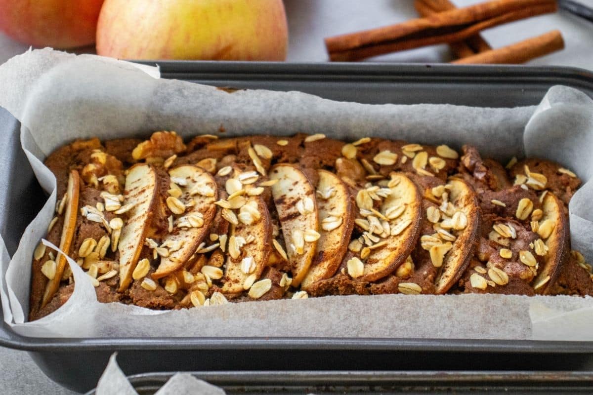apple-cake-with-oats