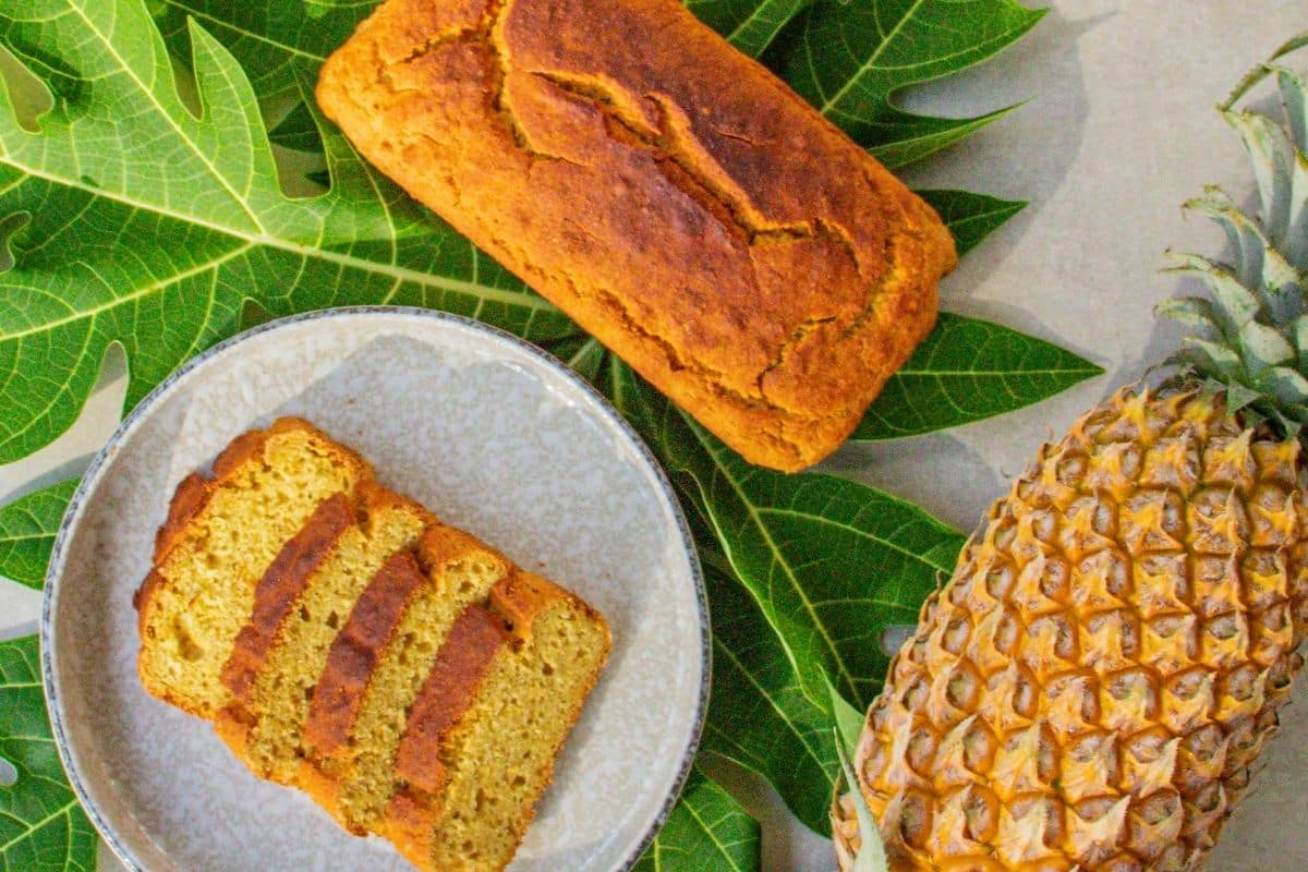 homemade-phuket-pineapple-bread-with-turmeric