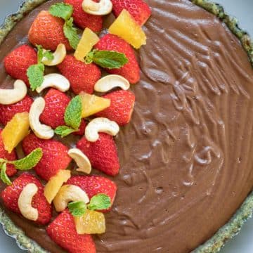 raw chocolate cheesecake slice freshly cut ready to eat