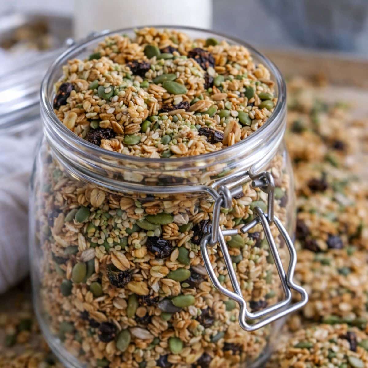 hemp-seed-granola-in-a-jar