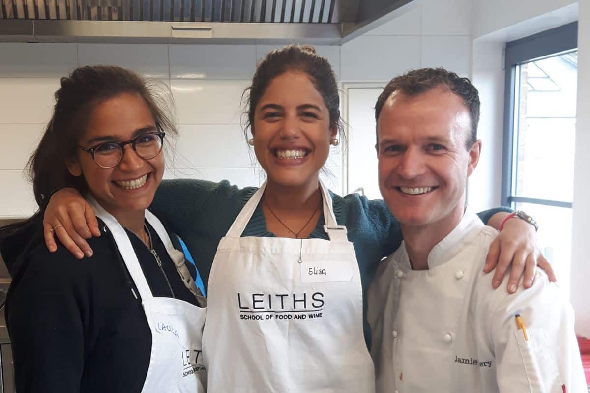 Chef Jamie Raftery teaching raw food and fermentation as part of a practical nutrition cookery class at leiths cookery school