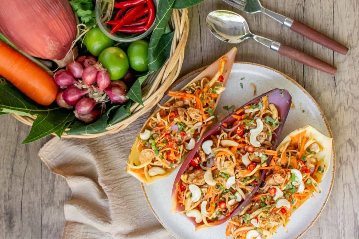 banana-flower-salad-served-in-banana-leaf