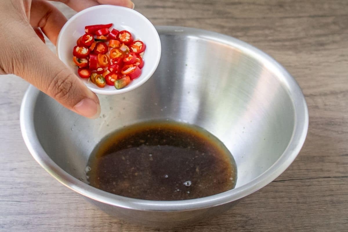 Banana-Blossom-Salad-Step-by-step-7-Add-chili.jpg