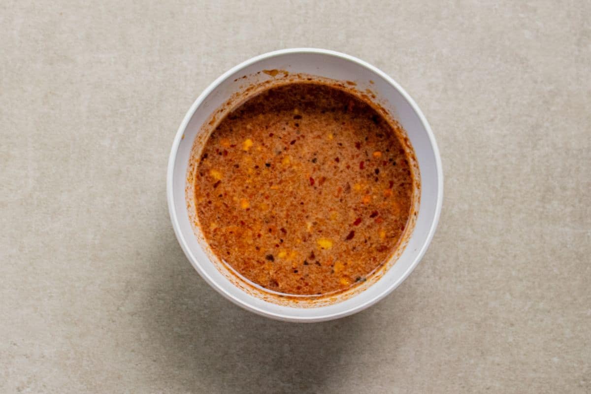 Transferred-into-a-bowl-Salad-Dressing