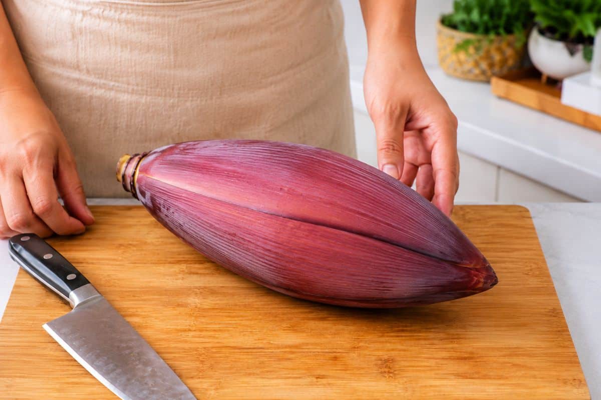 whole-banana-blossom-flower