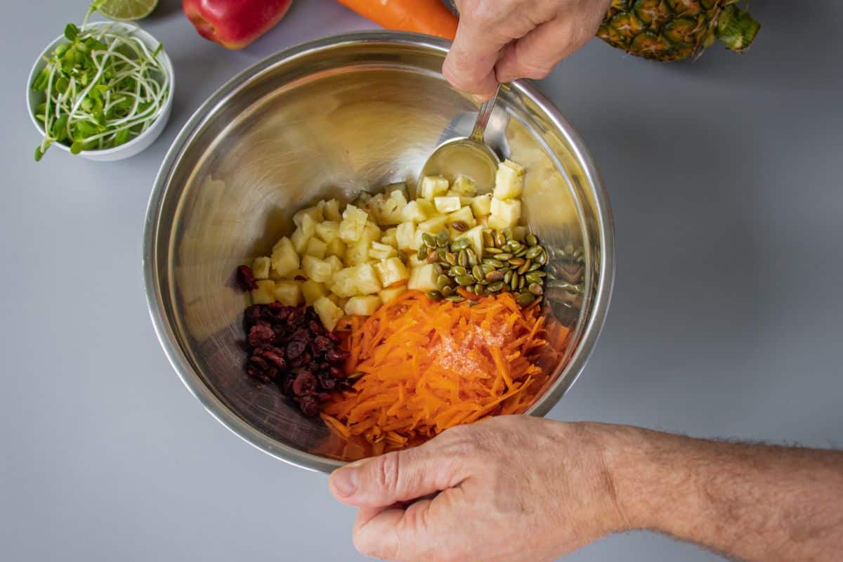 mix the carrot pineapple salad