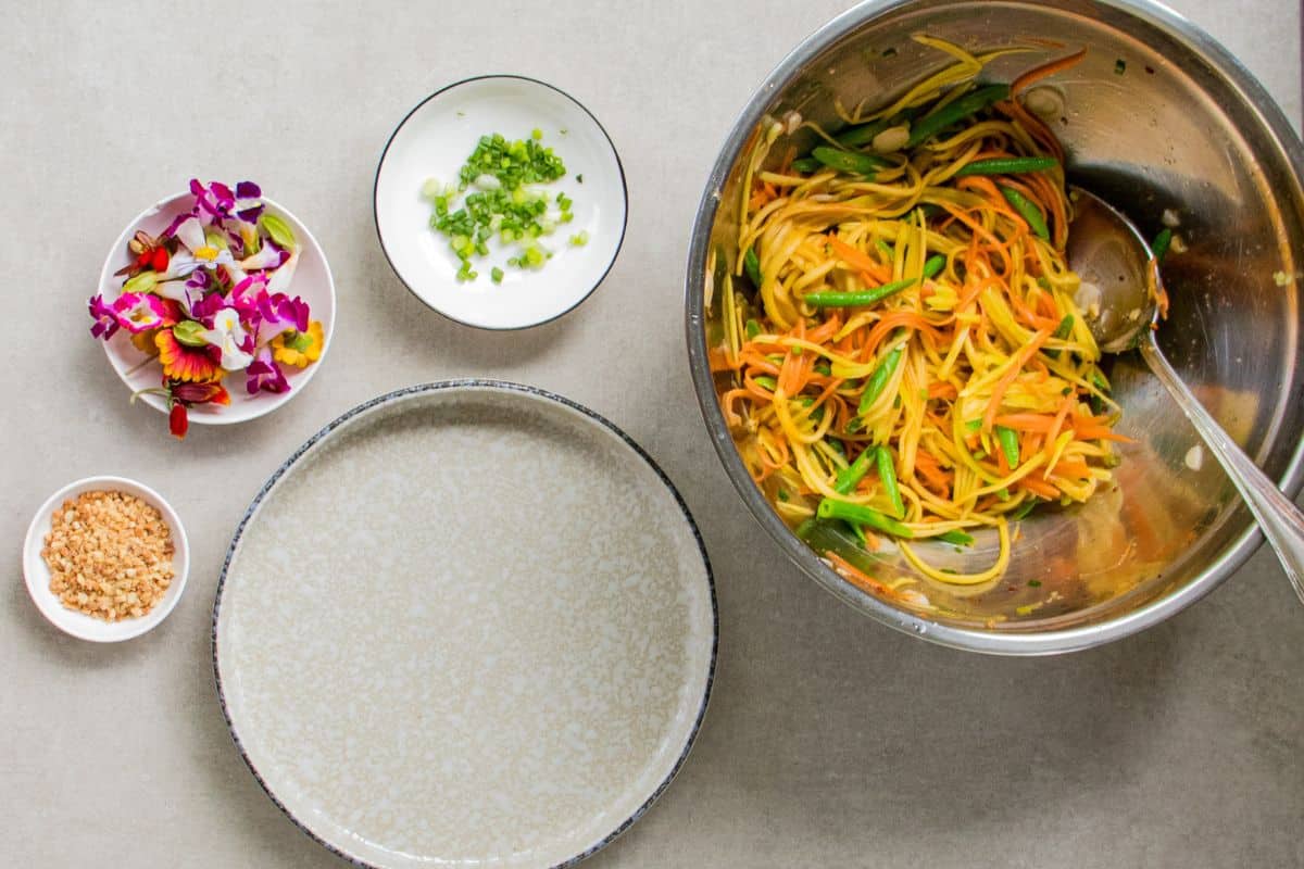 Vegan-Mango-Salad-Step-By-Step-16.-Prepare-to-serve
