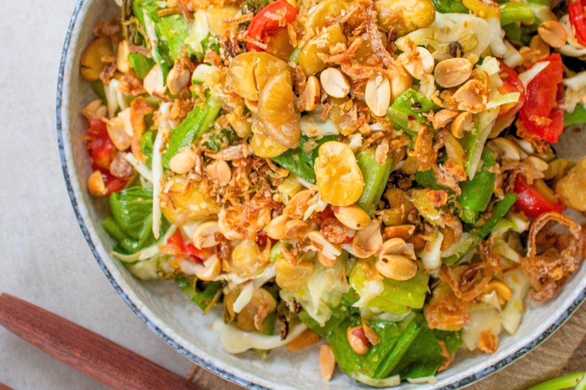 fermented-tea-leaf-salad