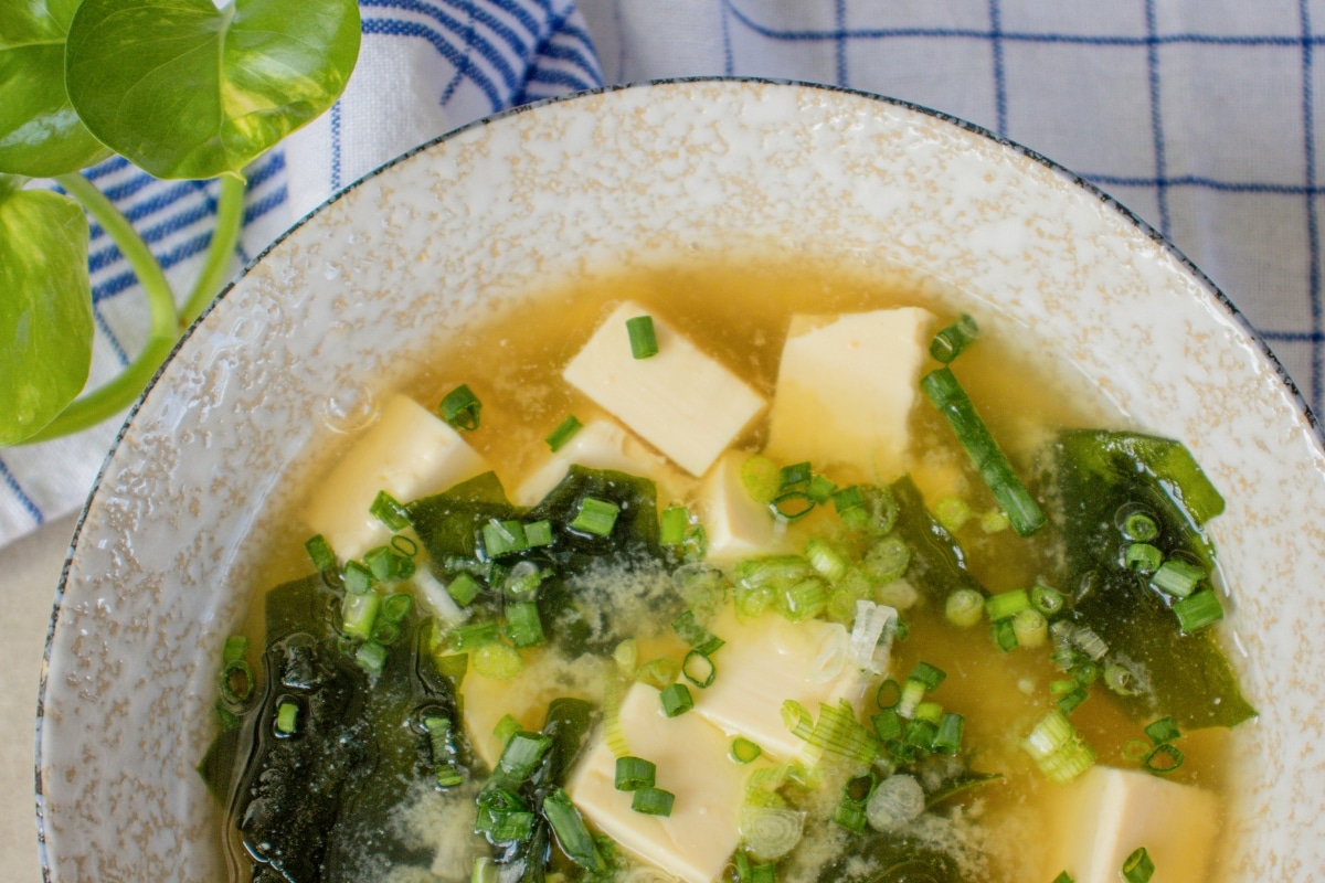 Freshly made miso soup with white miso, tofu and seaweed